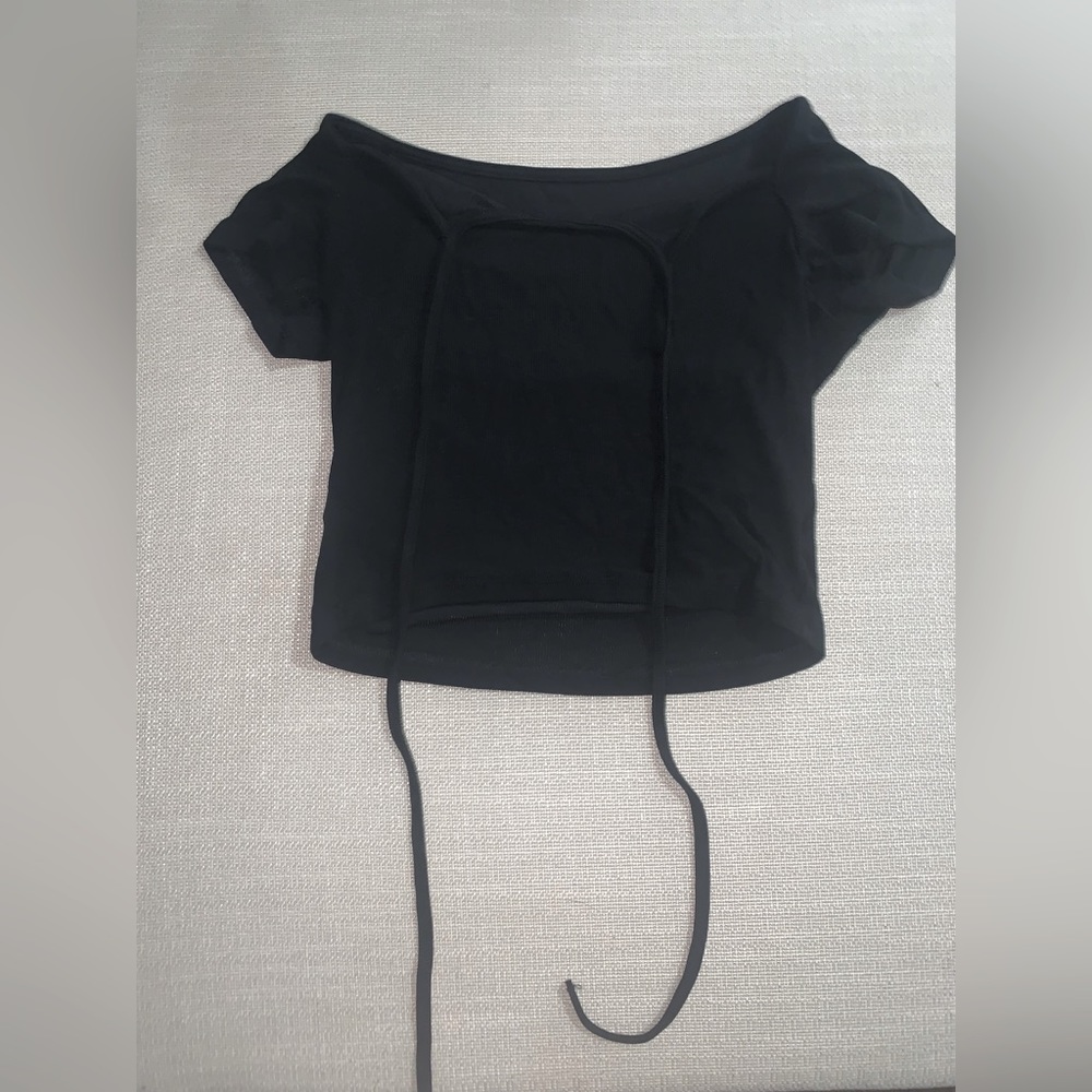 SHEIN Dazy Off Shoulder Cropped Tee with m Necktie